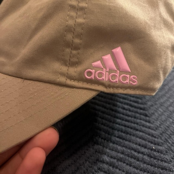 VINTAGE CAPS - Picture 2 of 4